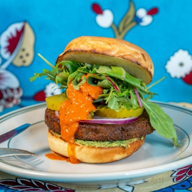 Falafel Veggie Burger - Vegan.
