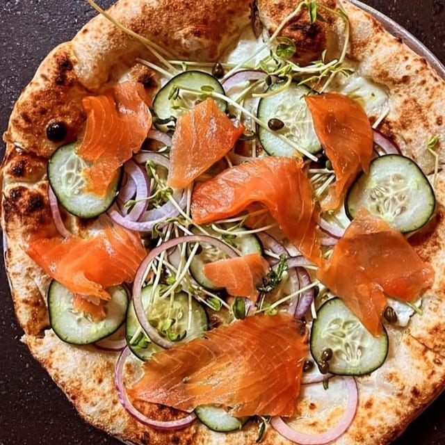 Vegan Hawaiian Pizza.